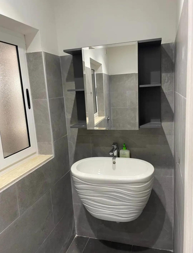 Bathroom 3, Apartment in the Heart of Malta