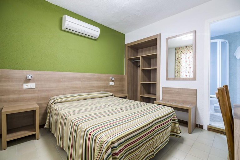 Bedroom 2, Blason Junior, Castellón
