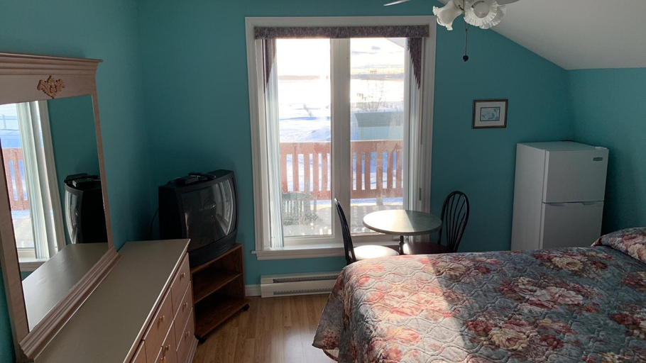 Bedroom, Camping et Auberge Escale de lile, Gloucester