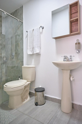 Bathroom 3, Apartamentos y Loft en Zona Rosa de Laureles, Medellín