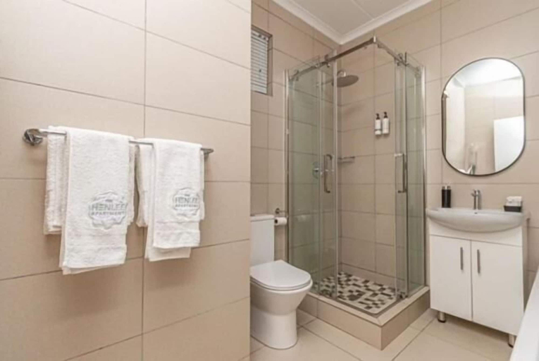 Bathroom 5, The Henlee Apartment Dainfern, City of Johannesburg