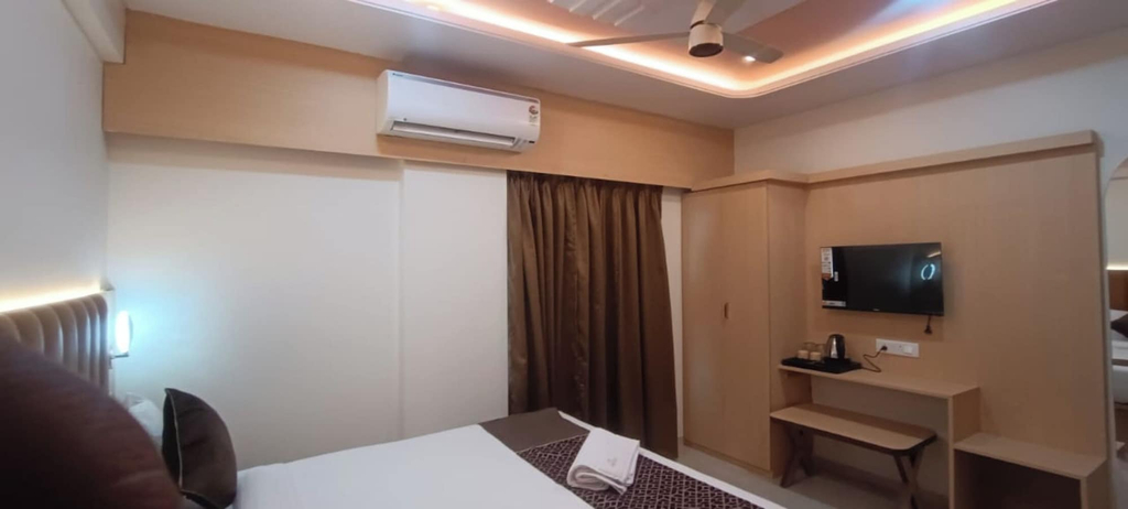 Room 2, Hotel President Pride, Nagpur