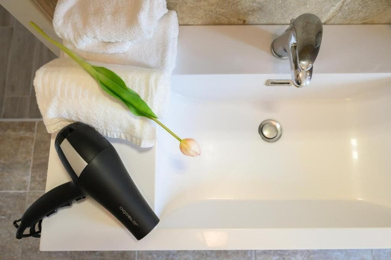 Bathroom 5, Casa Porta Nuova Verona, Verona