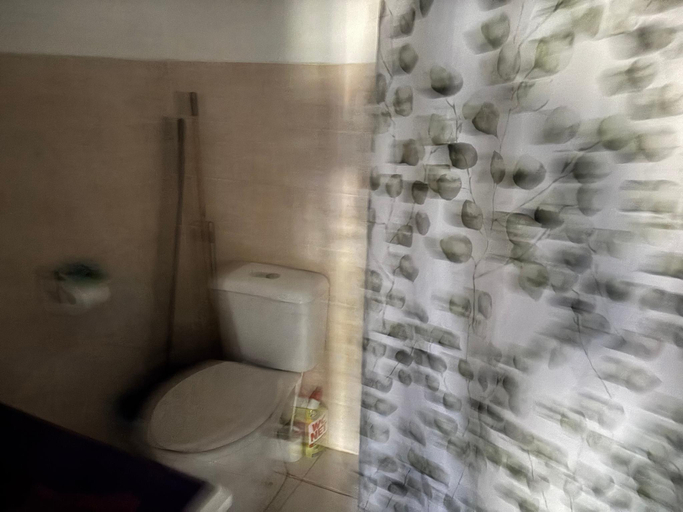 Bathroom 3, Le Colibri et le Frangipanier, La Trinité