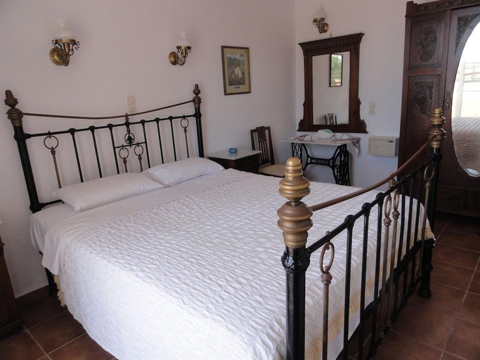 Bedroom 4, Phaestias Villas, Faistos