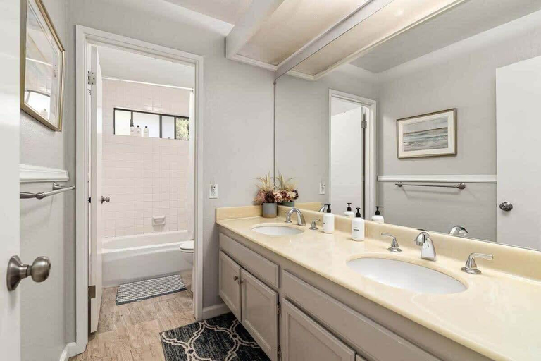 Interior 3, Marbella Lane - 4BR w Gem Pool in Siliconvalley, Santa Clara