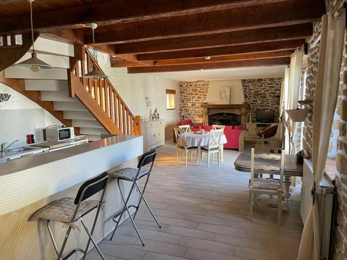 Food & Drinks, Coastal Family Retreat, Finistère
