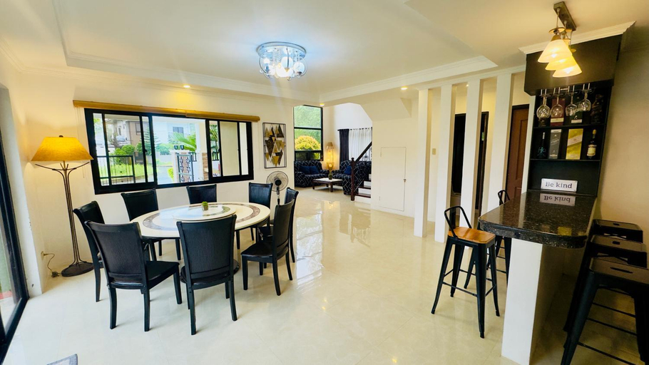 Food & Drinks, Soleil Pines Place Tagaytay, Tagaytay City