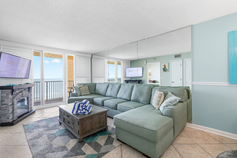 Interior 4, Oceania Beach Club 803, Volusia