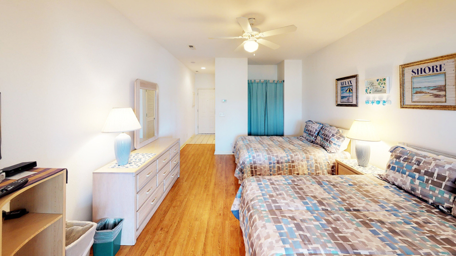 Interior 5, River Creek 2 Unit 1401, Brunswick