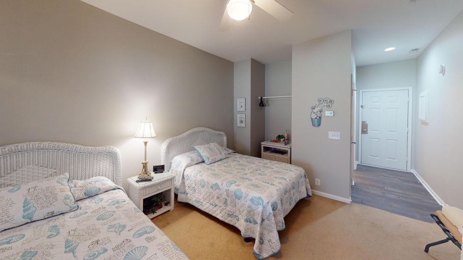 Interior 3, River Creek 2 Unit 2002, Brunswick