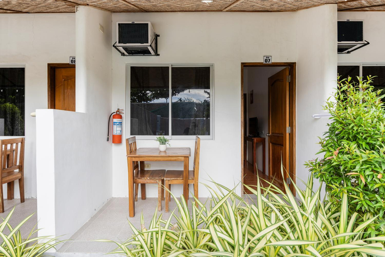 Others 5, Badi's Place , Moalboal