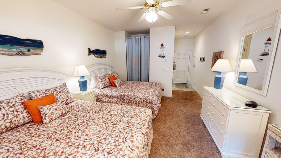 Interior 4, River Creek 2 Unit 1802, Brunswick