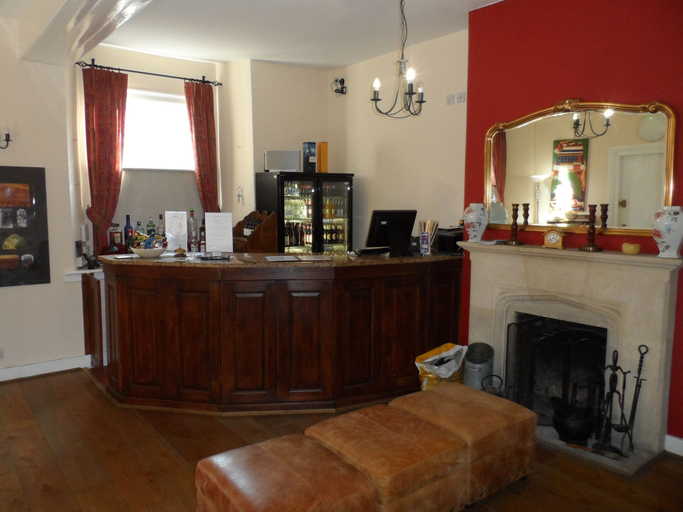 Food & Drinks 3, Castle House Hotel, Kent
