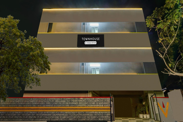 Entrance 3, Super Townhouse Rajahmundry, East Godavari