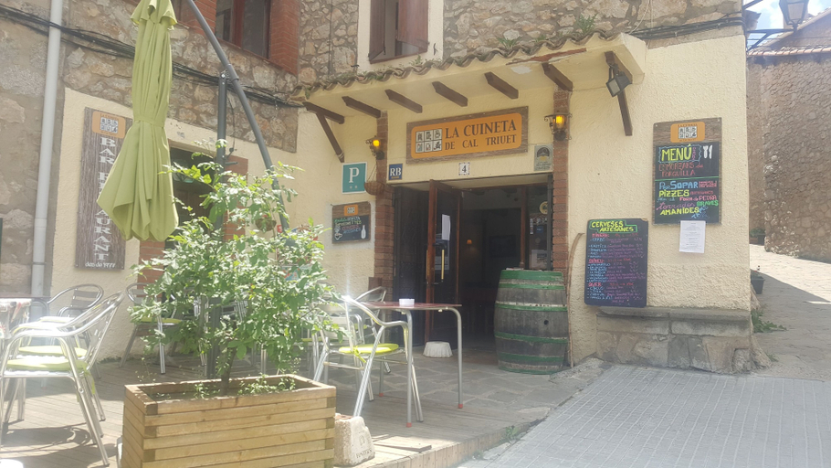 Exterior & Views 2, Cal Triuet, Lleida