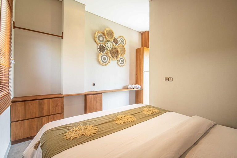 2, Luxury 5 bd Canggu, Scenic View, 5 Mins to Labrisa, Badung
