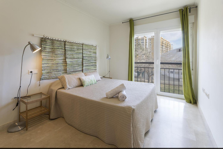 Facilities 4, Coll Groc, Valencia