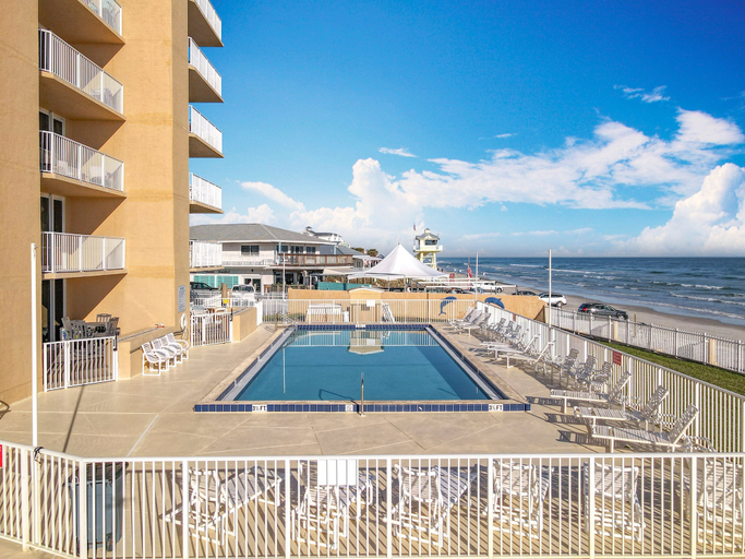 Interior 4, Oceania Beach Club 703, Volusia