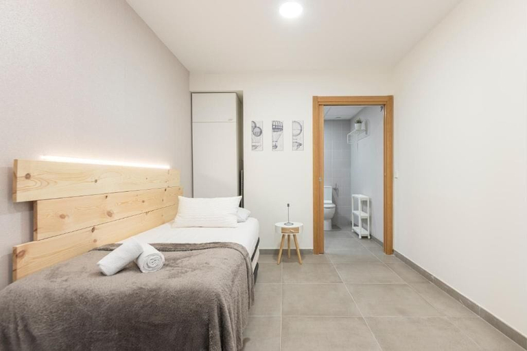 Room 4, Dobo Madrid ANR1, Madrid