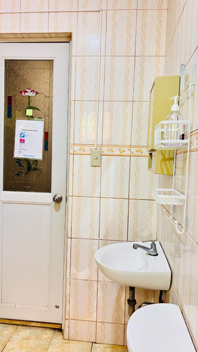 Bathroom 5, Chateau La Princesa with cozy garden & bar, Puerto Princesa City