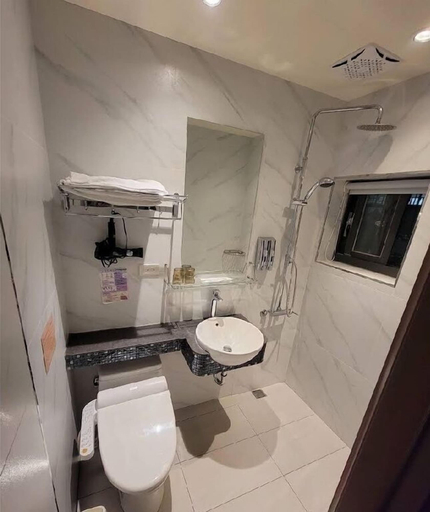 Bathroom 2, Teeya Apartment, Taipei City
