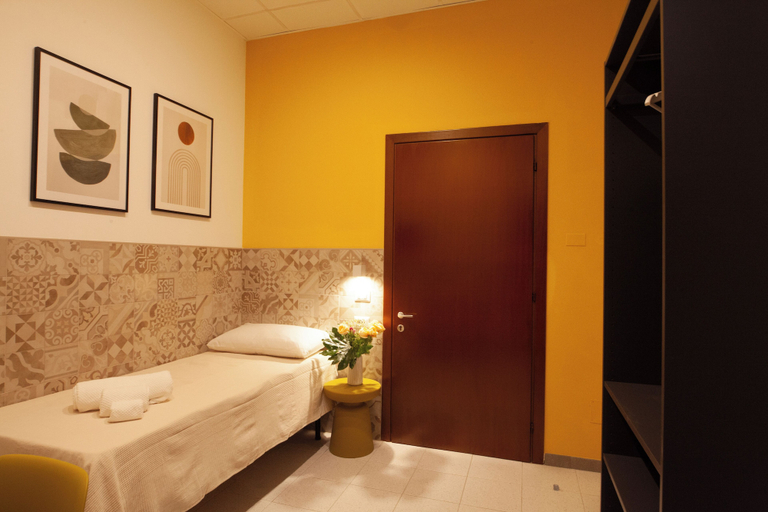 Bedroom 3, RRRapido Hotel, Milano