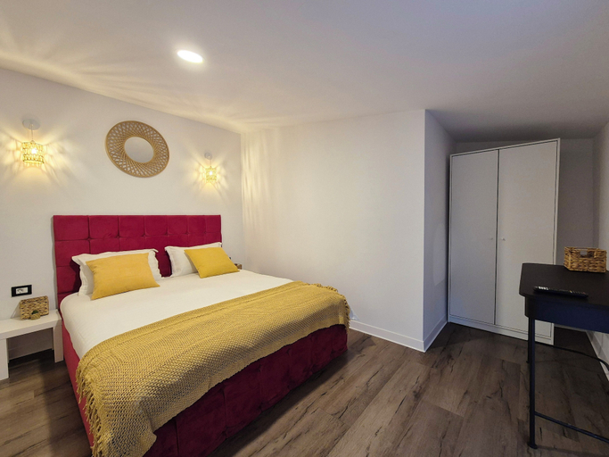Room 2, Central Inn Brasov, Brasov