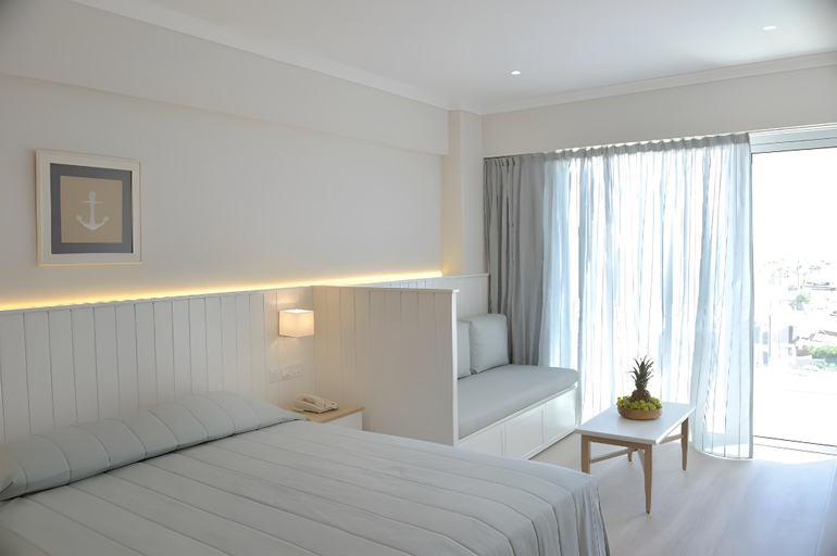 Bedroom 3, Sunrise Gardens