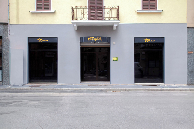 Exterior & Views 2, RRRapido Hotel, Milano