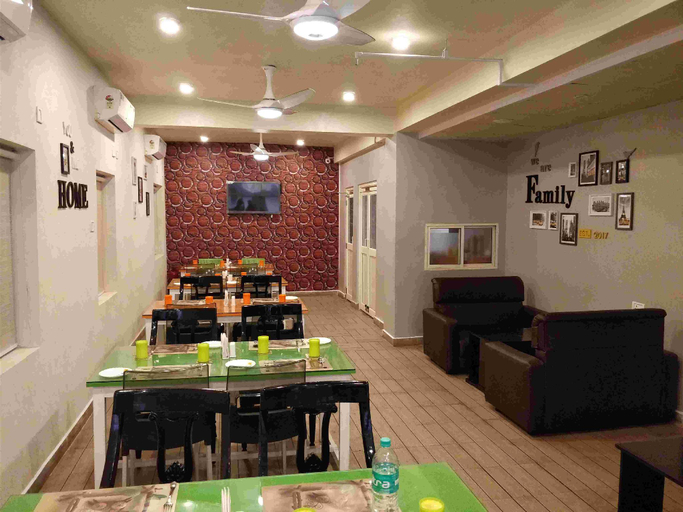 Food & Drinks 4, GEET GUEST HOUSE , Jagatsinghapur