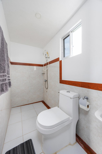 Bathroom 3, Badi's Place , Moalboal