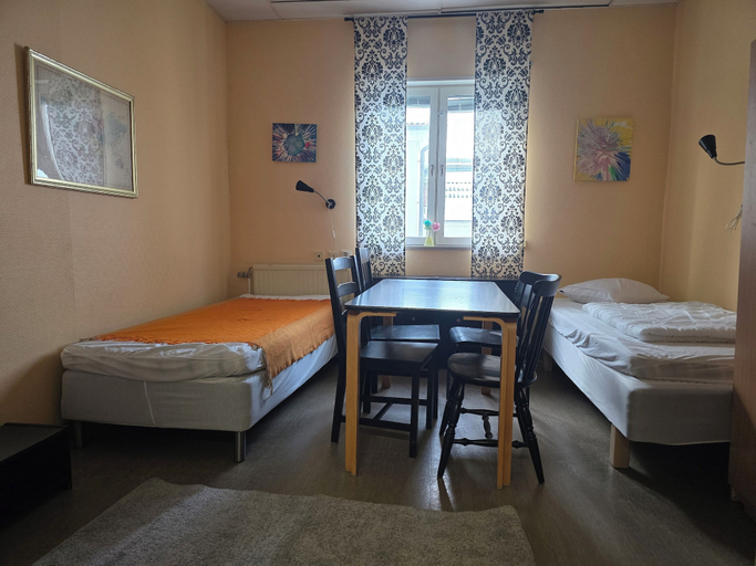 Room 3, Svenshögens vandrarhem, Stenungsund