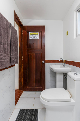 Bathroom 3, Badi's Place , Moalboal