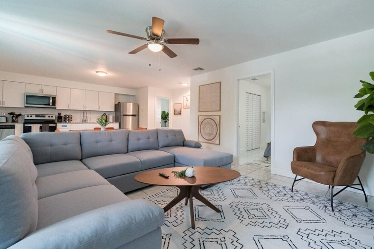 Interior 5, Fillmore Unit 11, Brevard