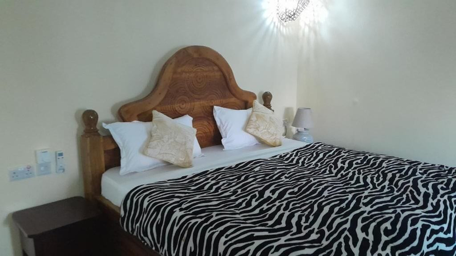 Bedroom 2, Ushongo beach bandas, Pangani