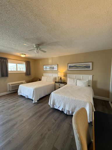 Bedroom 2, Point Pleasant Manor, Ocean