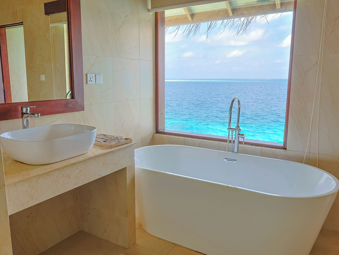 Bathroom 4, Cocogiri Island Resort Maldives, Vaavu Atoll