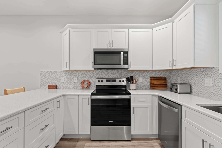 Interior 2, Wilmington Family Townhome, Worcester
