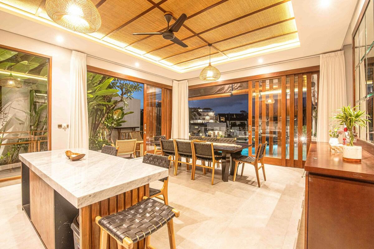 5, Luxury 5 bd Canggu, Scenic View, 5 Mins to Labrisa, Badung