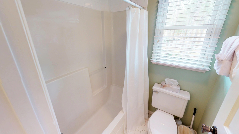 Bathroom 3, River Creek 1 Unit 304, Brunswick