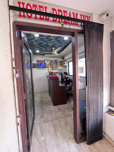 Exterior & Views, Hotel Dream Inn, Ahmadabad
