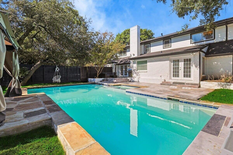 Interior 4, Upscale 6BR Home With Pool, Hot Tub & Game Room, Dallas