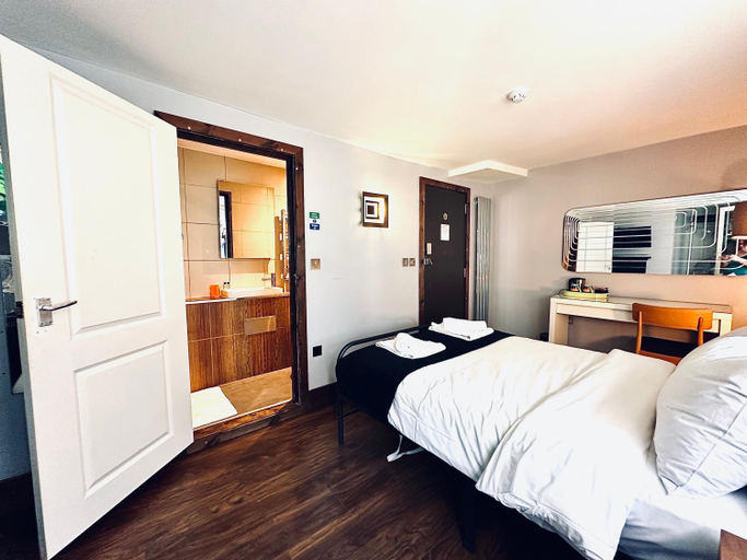 Bedroom 2, Guest And The City, Brighton and Hove