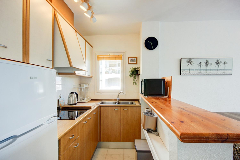 Kitchen 4, Apartment in Empuriabrava near beach, Girona