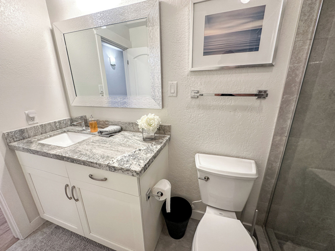 Interior 3, Prime Spot! Walk to Ski, Shops, and Main Street!, Summit