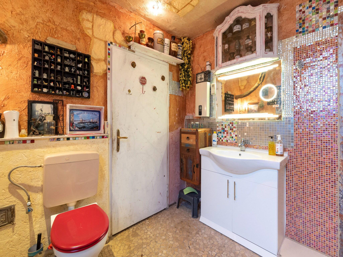 Bathroom, Ferienwohnung mit Wintergarten in Wismar, Nordwestmecklenburg