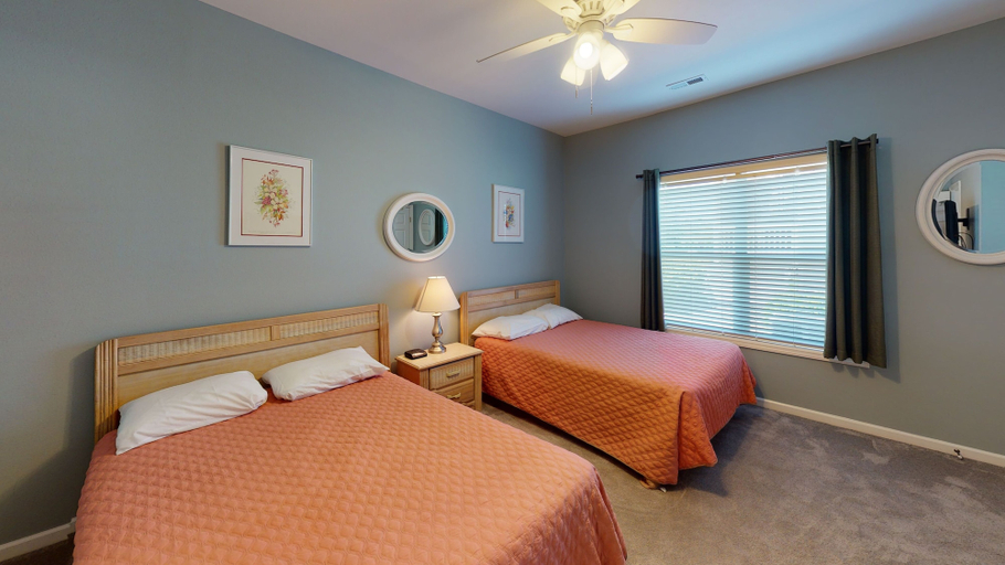 Interior 5, River Creek 2 Unit 2001, Brunswick