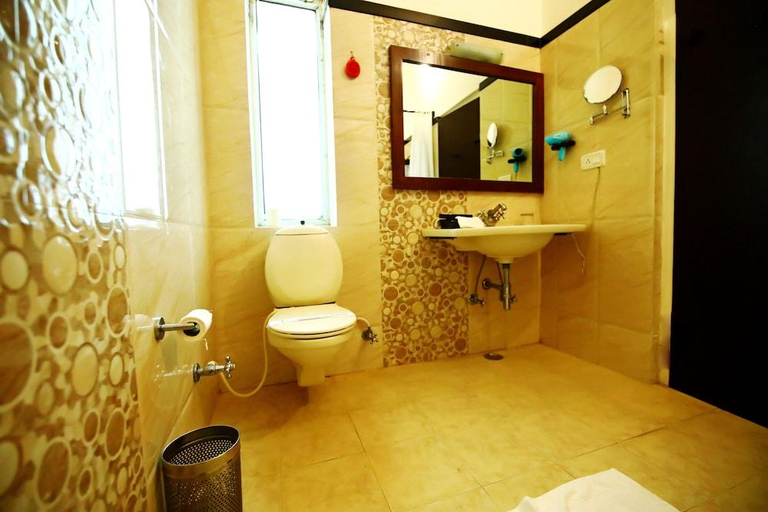 Bathroom 4, The Pugmark, Sawai Madhopur