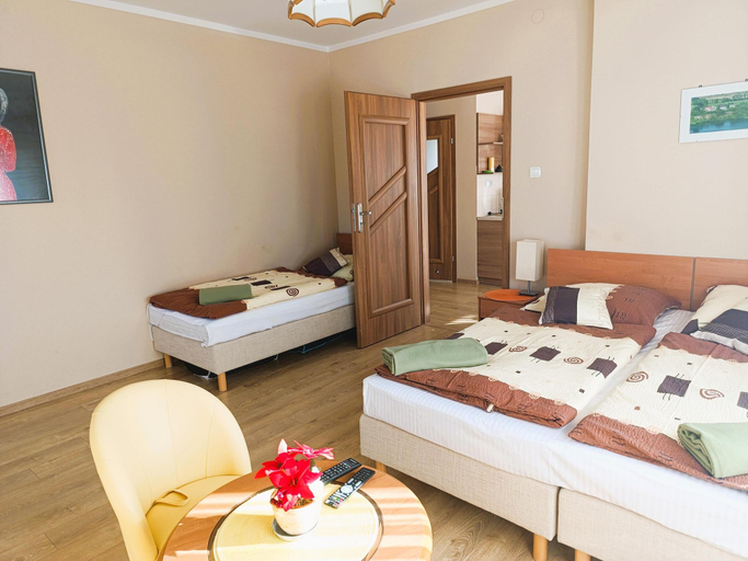 Bedroom 2, Comfortable Apartment in Miedzyzdroje near Beach, Kamień